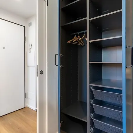 New Modern In 200m From M4 Argonne * Milan