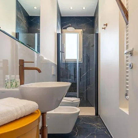 New Modern In 200m From M4 Argonne Apartment Milan